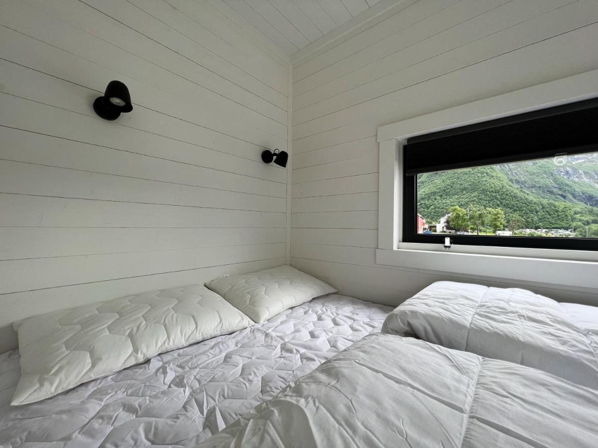 Setnes Feriesenter Hostel Veblungsnes Kültér fotó