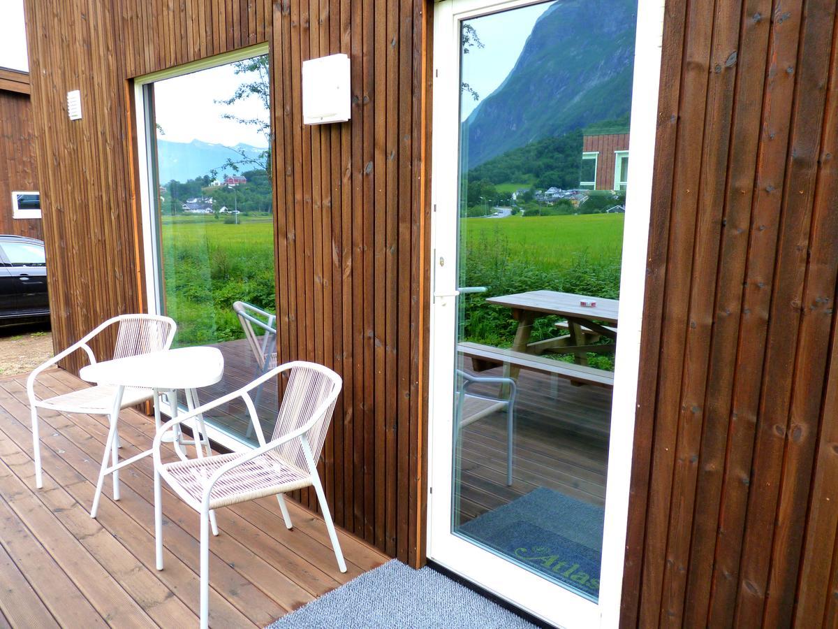 Setnes Feriesenter Hostel Veblungsnes Kültér fotó