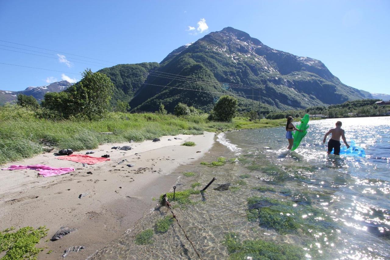 Setnes Feriesenter Hostel Veblungsnes Kültér fotó
